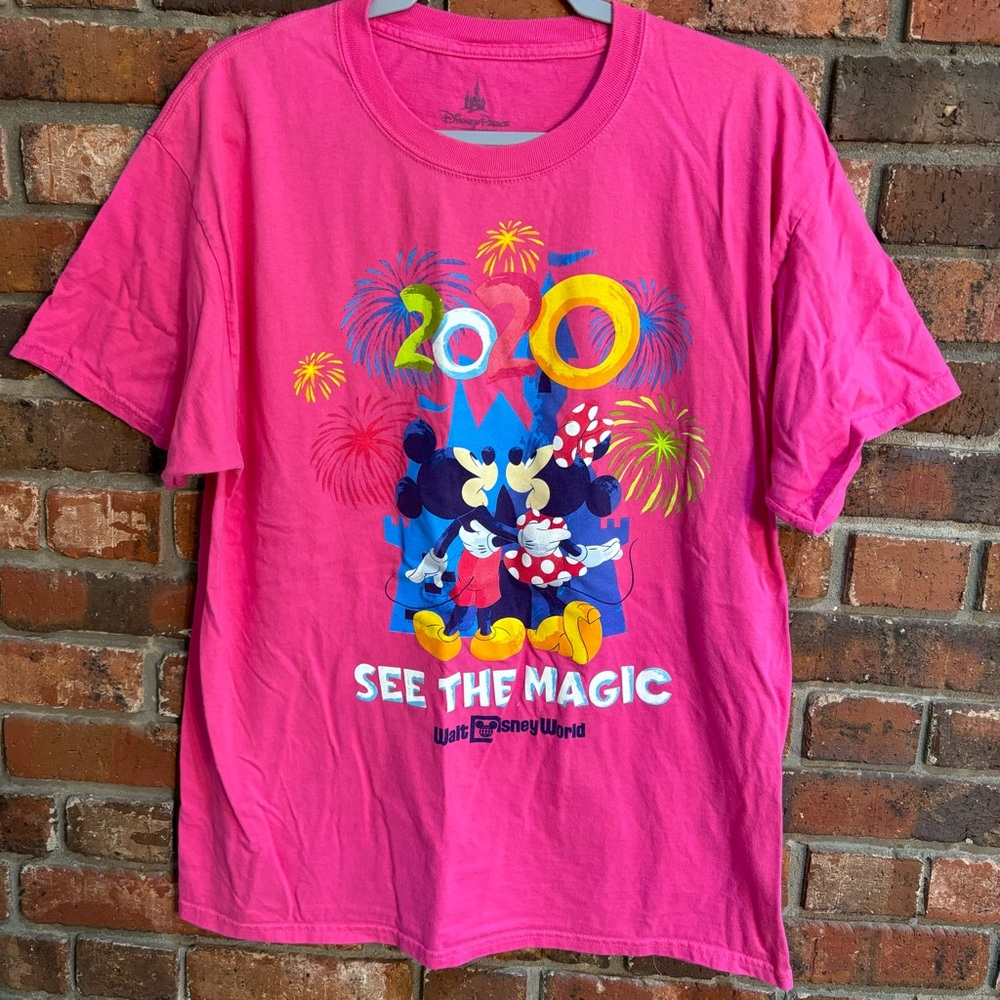 Disney Parks womens see the magic fireworks t-shirt pink large
